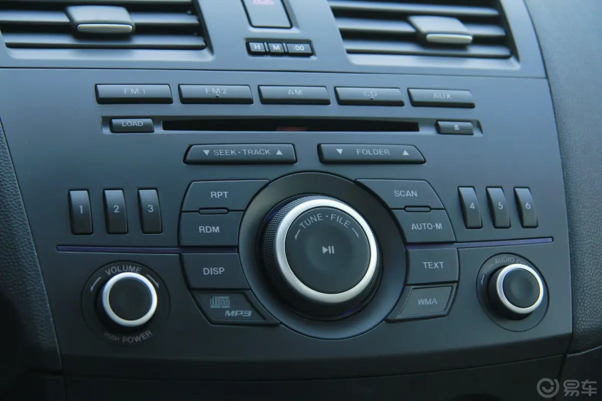 马自达3 星骋三厢 1.6L 自动 舒适型音响