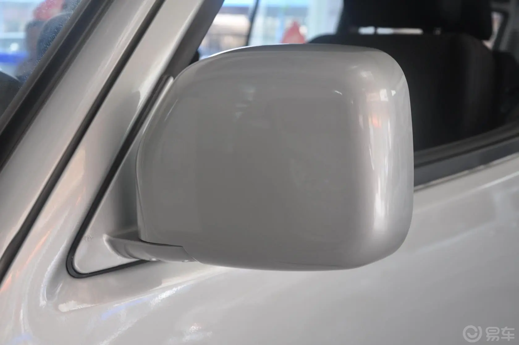 福田风景2.0L 手动 舒适型 汽油 VVT 短轴后视镜转向灯（前）