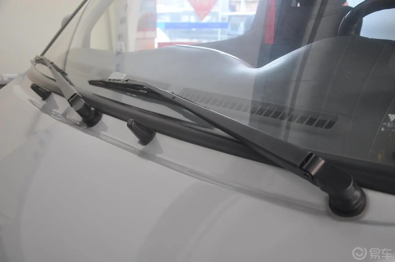 福田风景2.0L 手动 舒适型 汽油 VVT 短轴雨刷器（前）