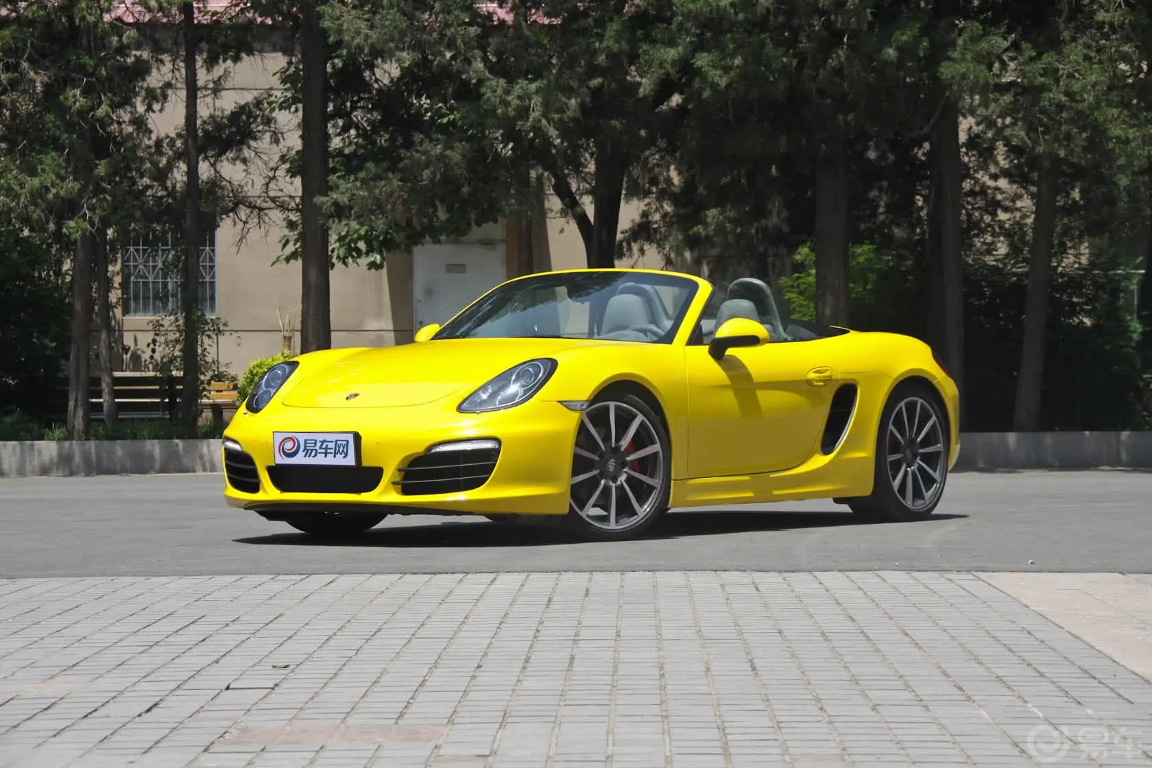 BoxsterBoxster S 3.4侧前45度车头向左水平