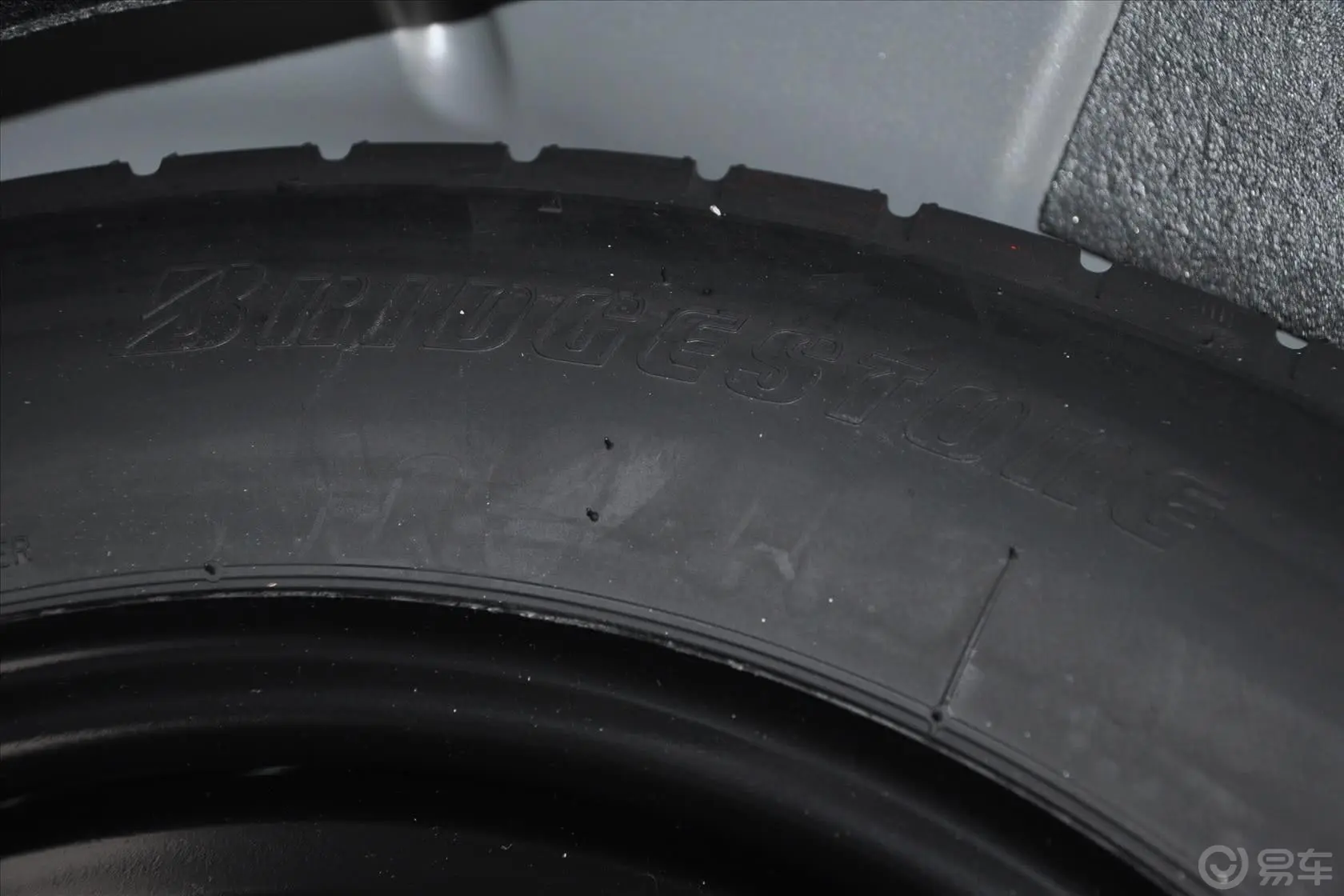 奥德赛2.4L 自动 明鉴领秀版备胎品牌