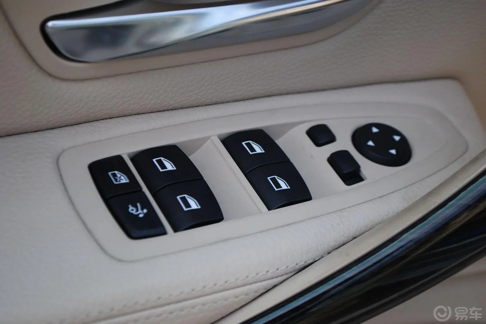 宝马3系GT328i 风尚设计套装车窗升降键