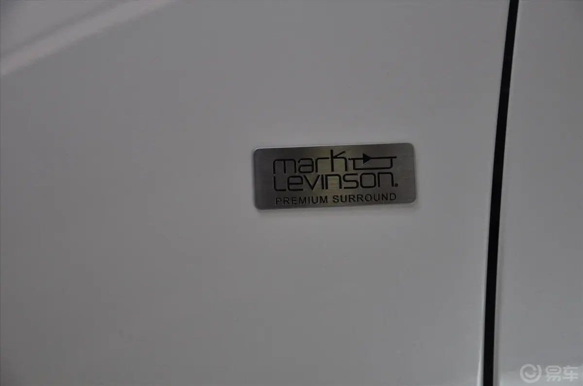 雷克萨斯ES250 Mark Levinson 限量版外观