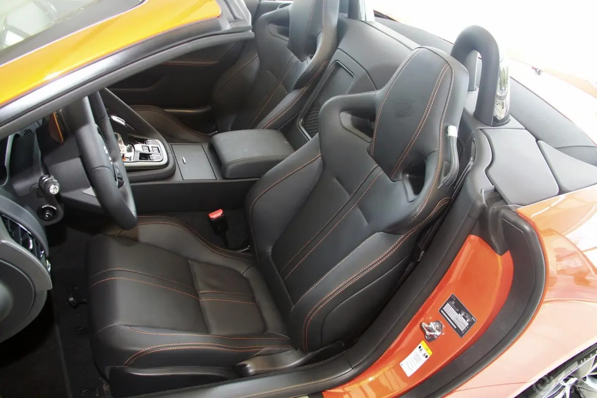 捷豹F-TYPE5.0T V8 S驾驶员座椅