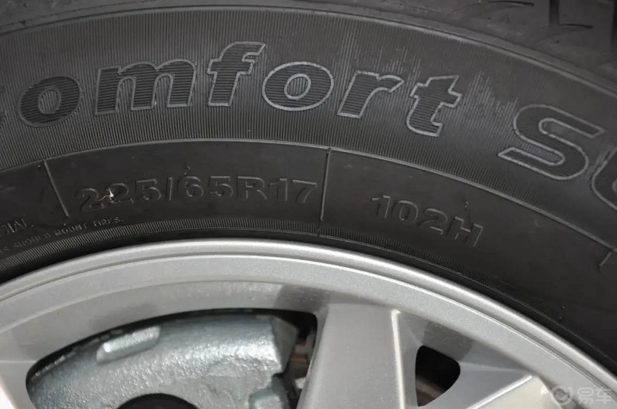 比亚迪S62.4L 自动 精英型 劲悦版轮胎规格