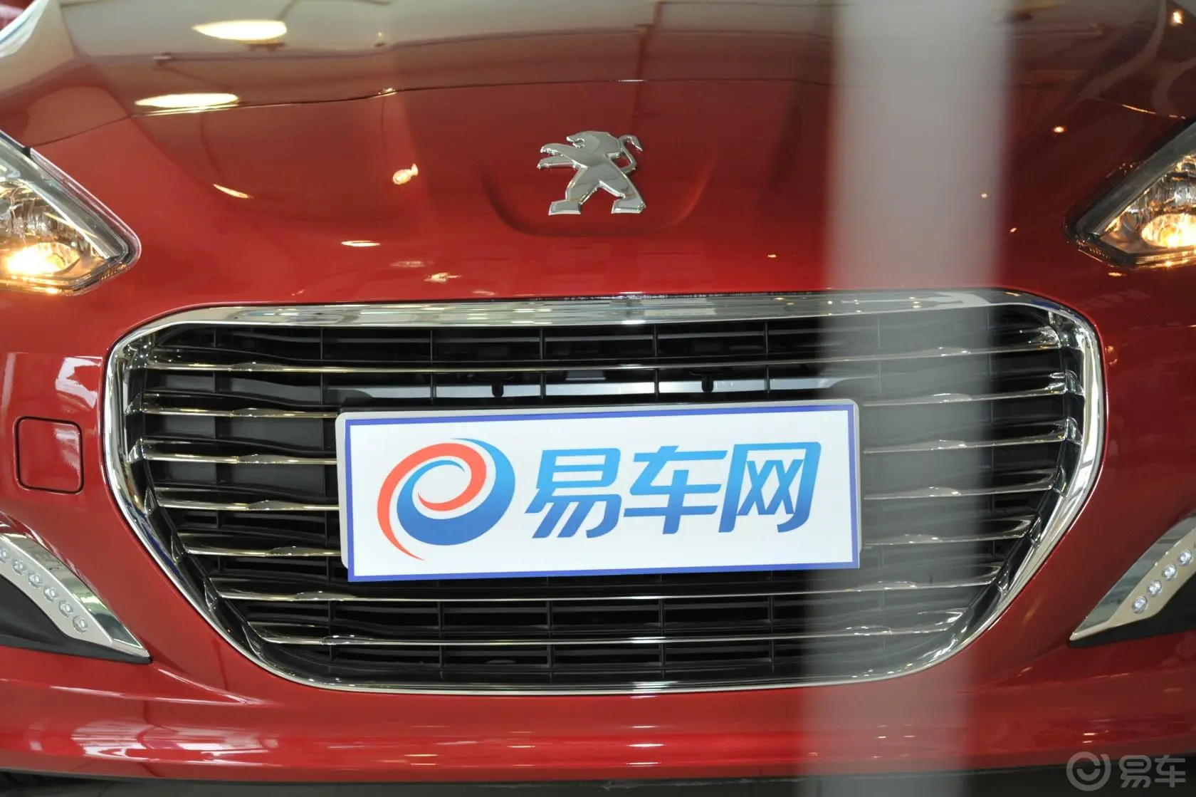 标致3081.6L 自动 优尚型 音乐导航版外观