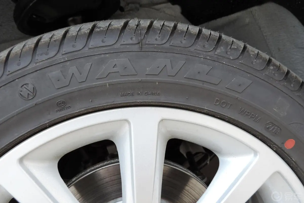 风神H30Cross 1.5L 自动 尊尚型轮胎规格