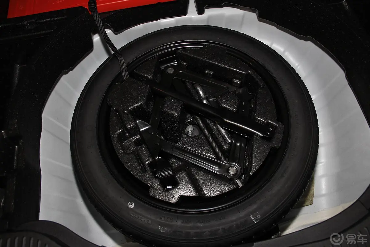 昂科拉1.4T GS 自动 四驱全能旗舰型备胎