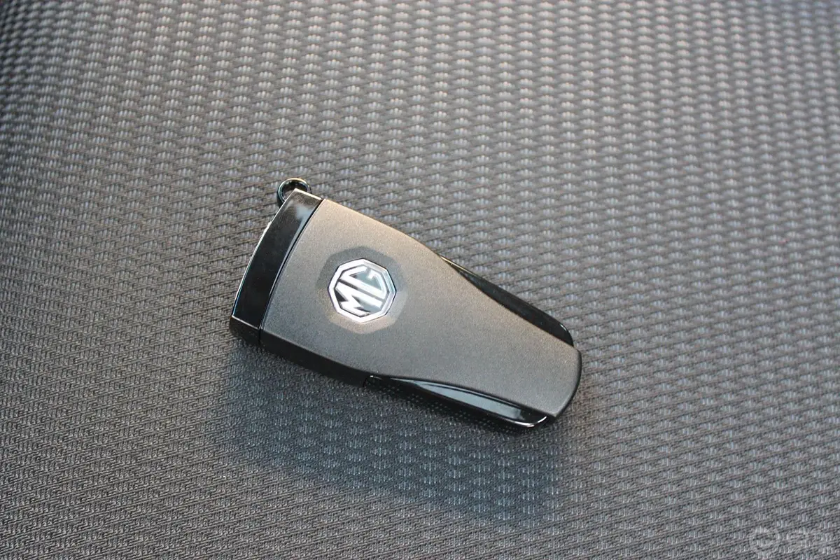 MG6掀背 1.8L AT 驾值版钥匙