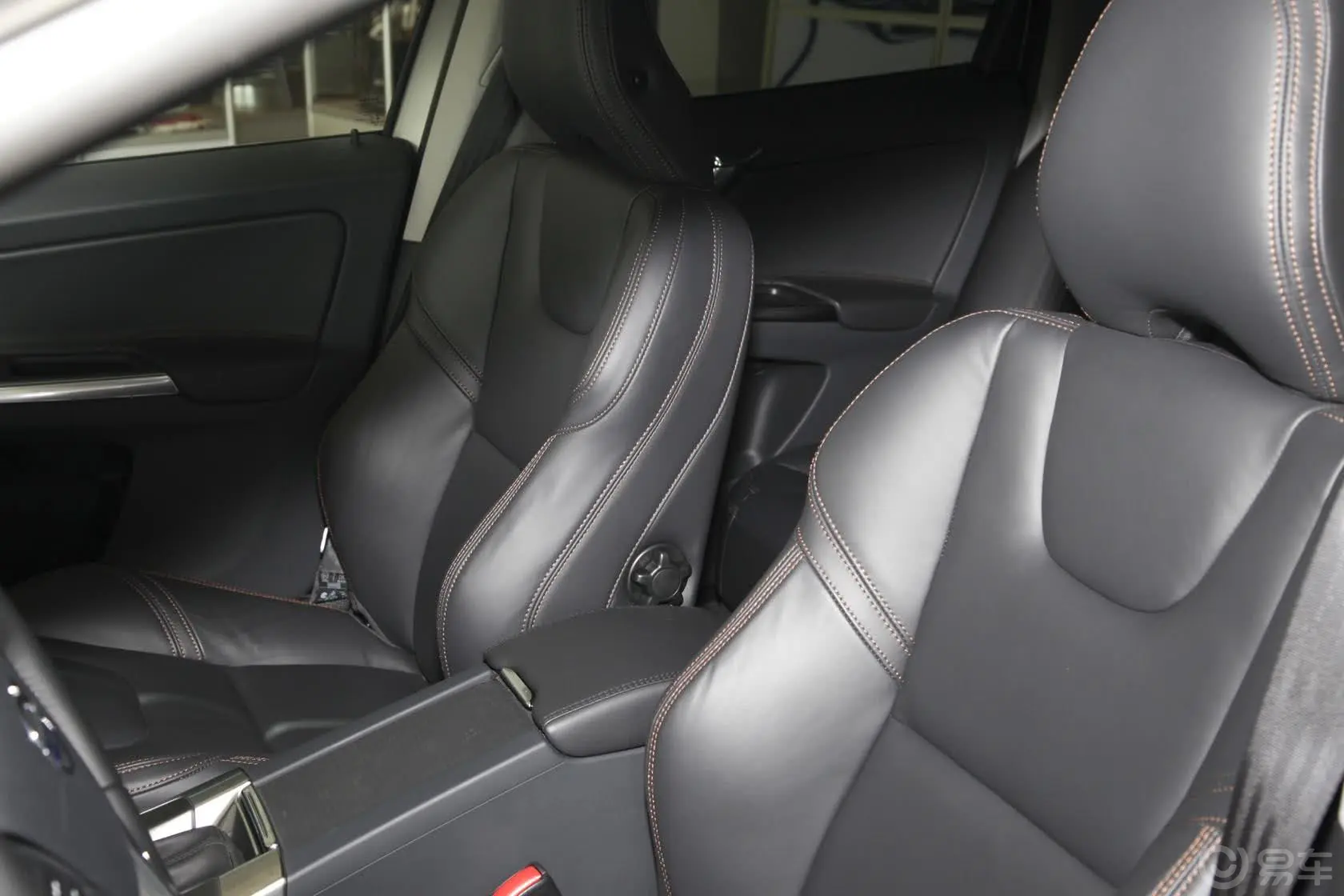 沃尔沃XC60(进口)3.0T T6 智雅版驾驶员座椅