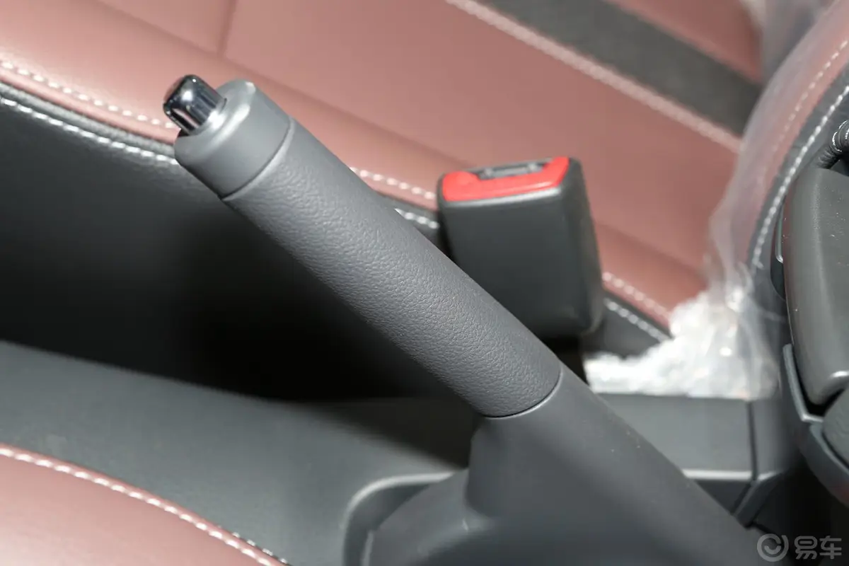 天语 SX4锐骑 1.8L 手动 运动型驻车制动（手刹，电子，脚刹）