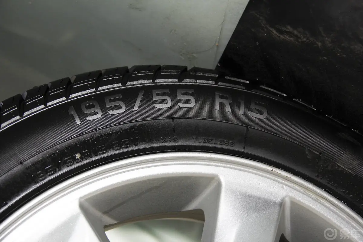 奇瑞E51.5L 手动 智悦版轮胎规格