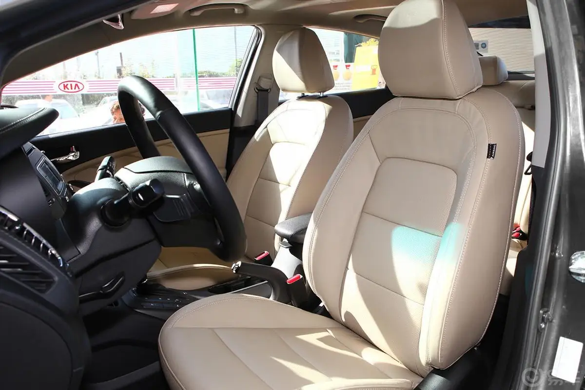 起亚K31.6L 自动 Premium驾驶员座椅