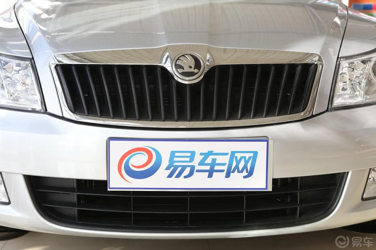 明锐1.8 TSI DSG 逸尊版外观