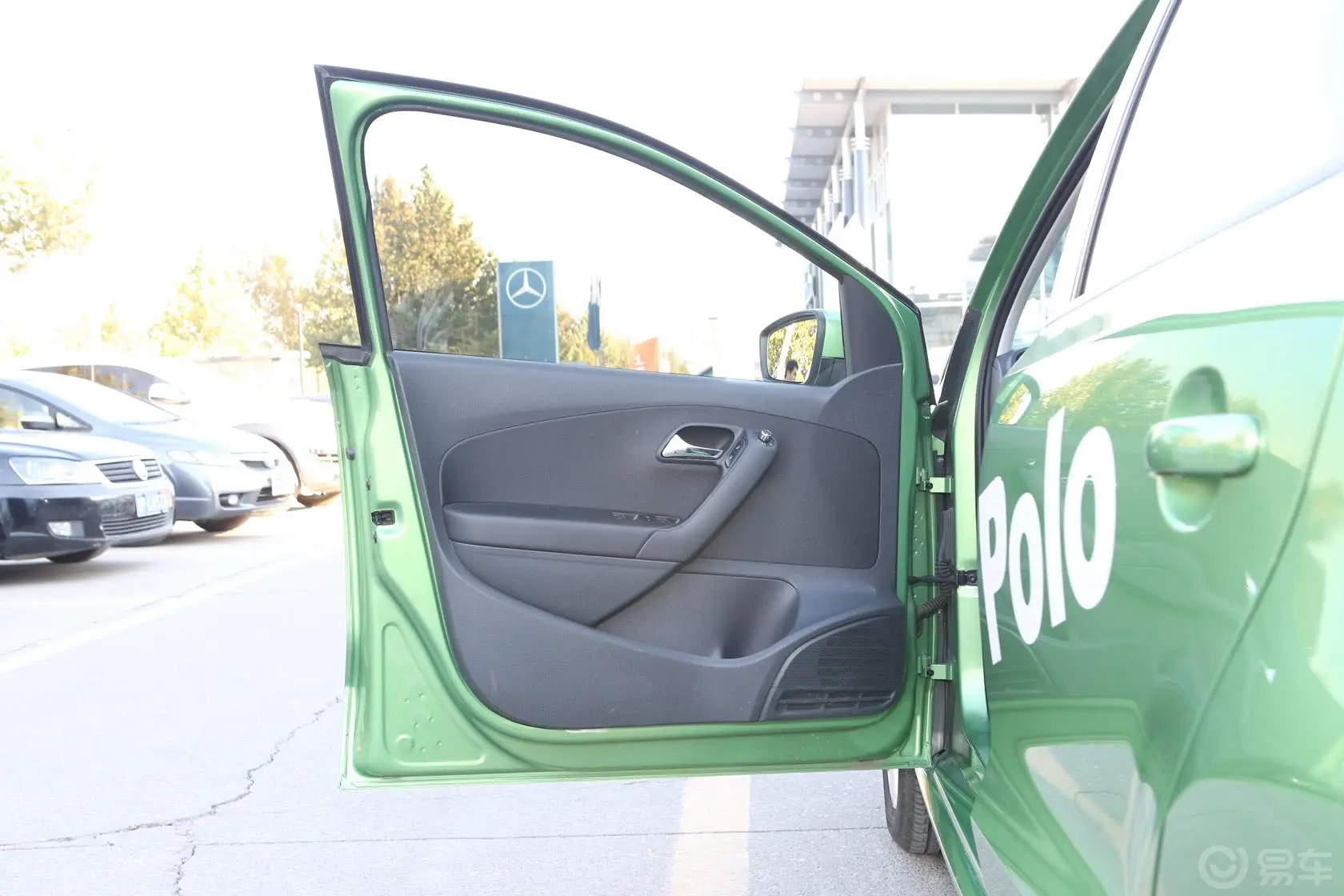 Polo1.6L 自动 豪华版驾驶员侧车门内门板