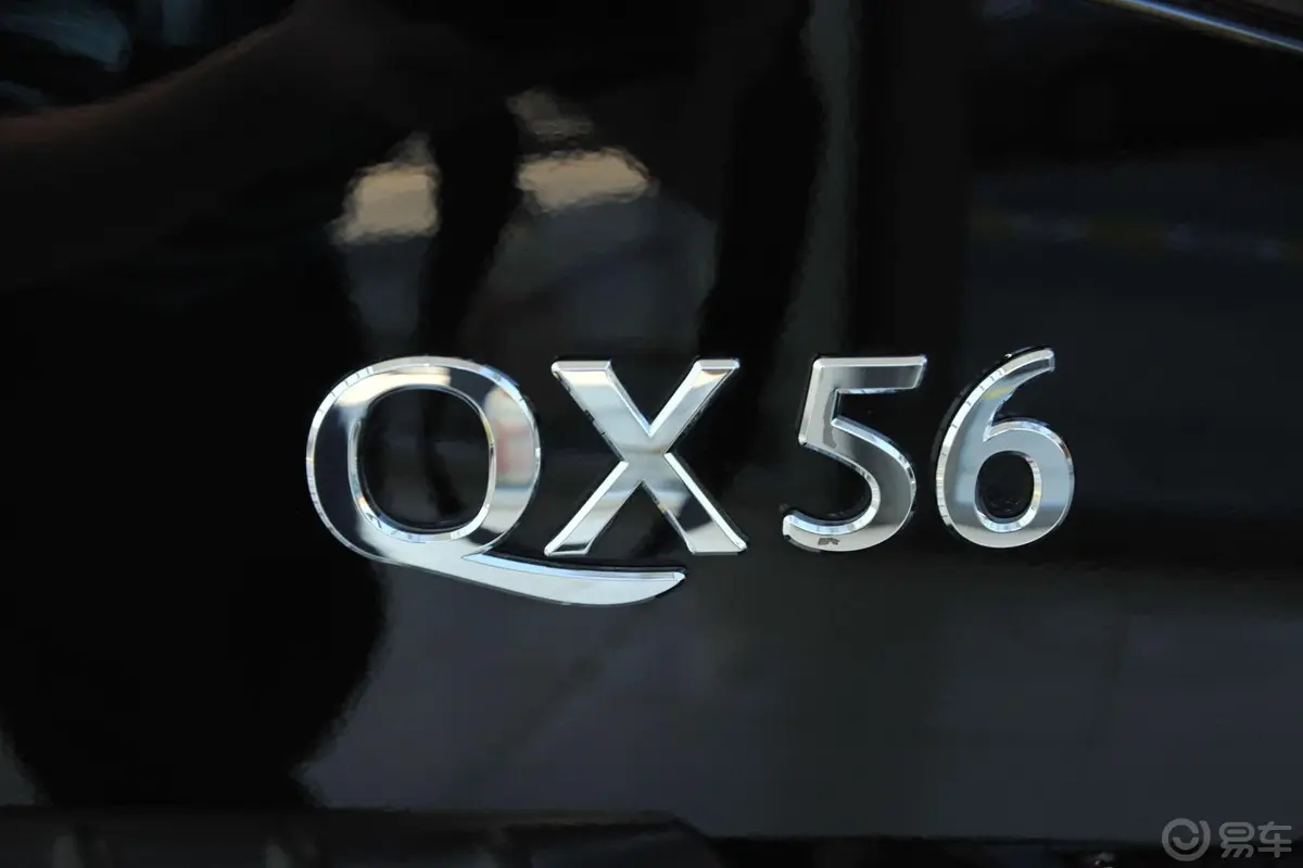 英菲尼迪QX56 手自一体外观