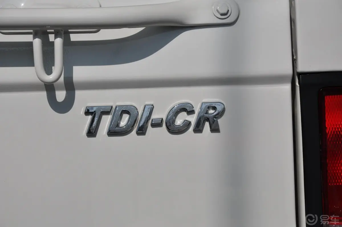 锐骐2WD ZD25TCR柴油标准版 国III尾标
