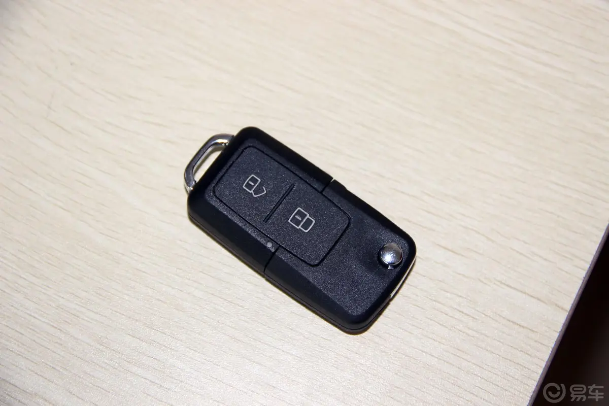 众泰T6001.5T 手动 精英型钥匙