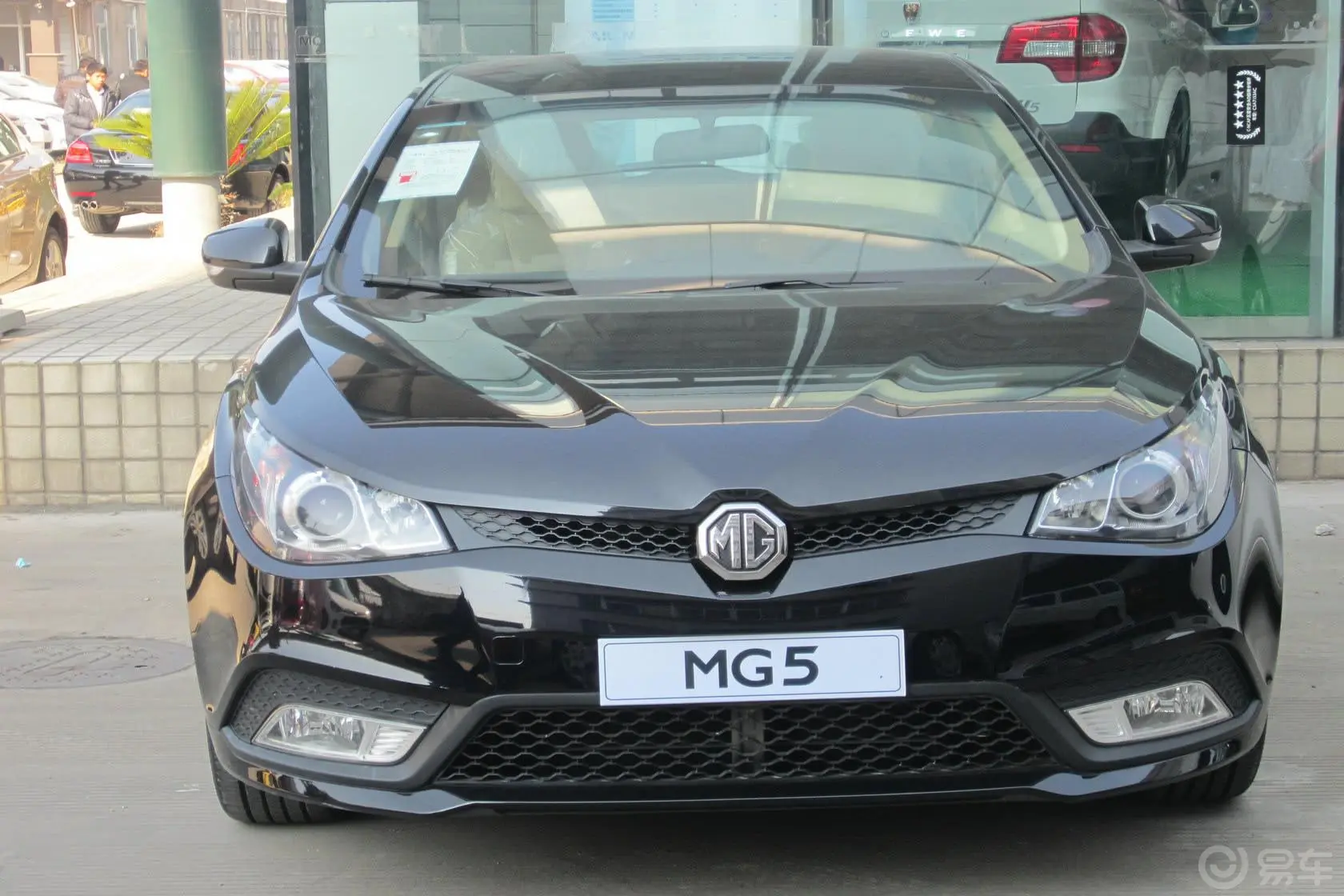 MG51.5L 手动 精英版外观