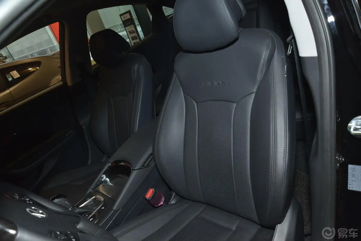 雅尊2.4L 自动 尊贵版驾驶员座椅