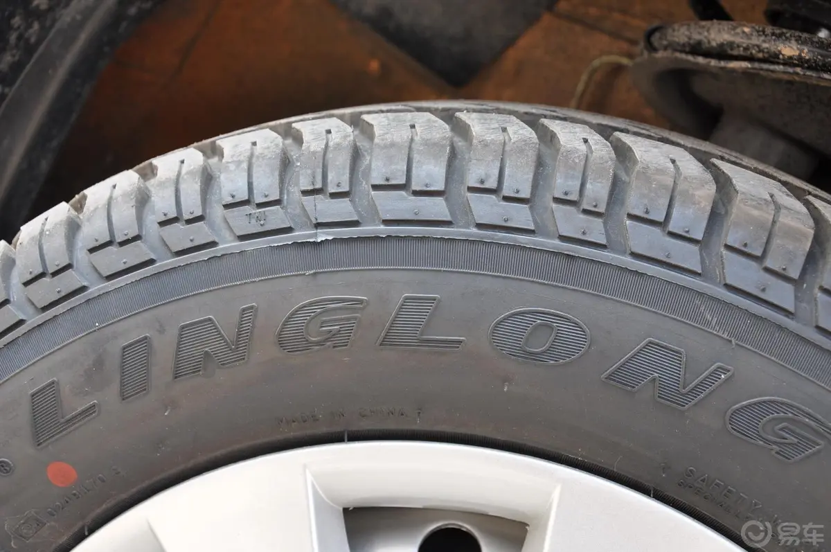 迷迪宜商版标准型 1.5L 国IV(4G15S)备胎品牌