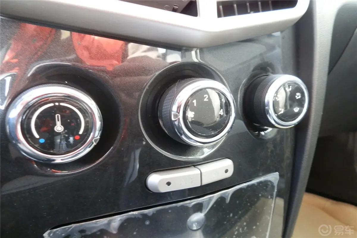 欧朗两厢 1.5L 手动 舒适型空调