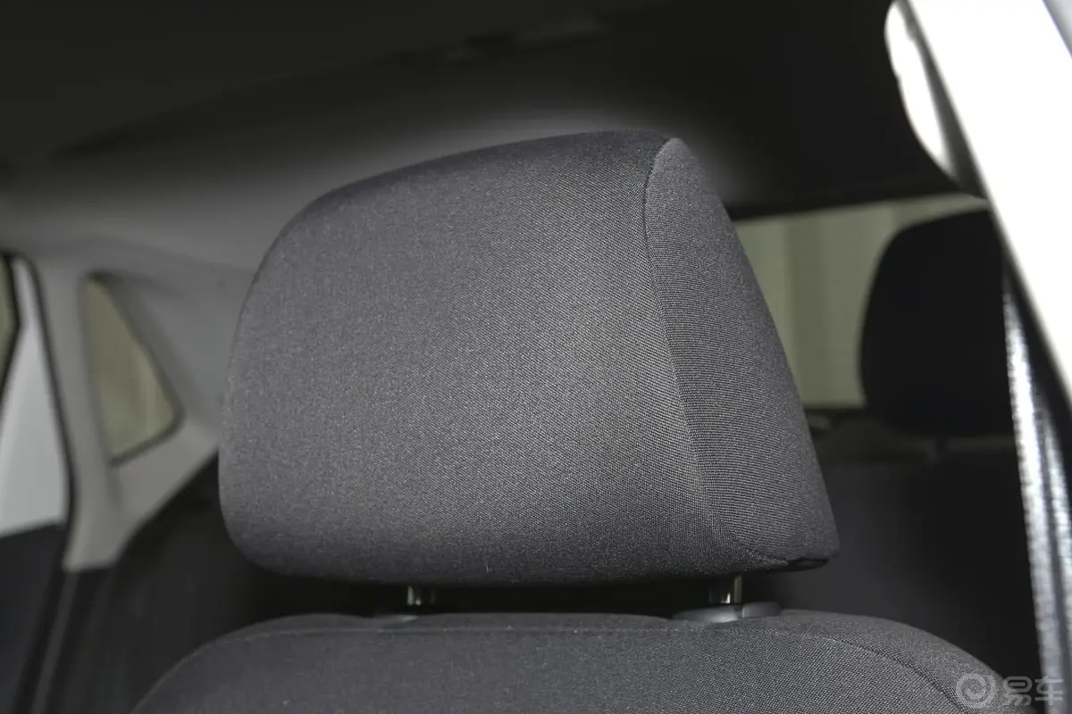 Polo1.6L 自动 舒适版驾驶员头枕