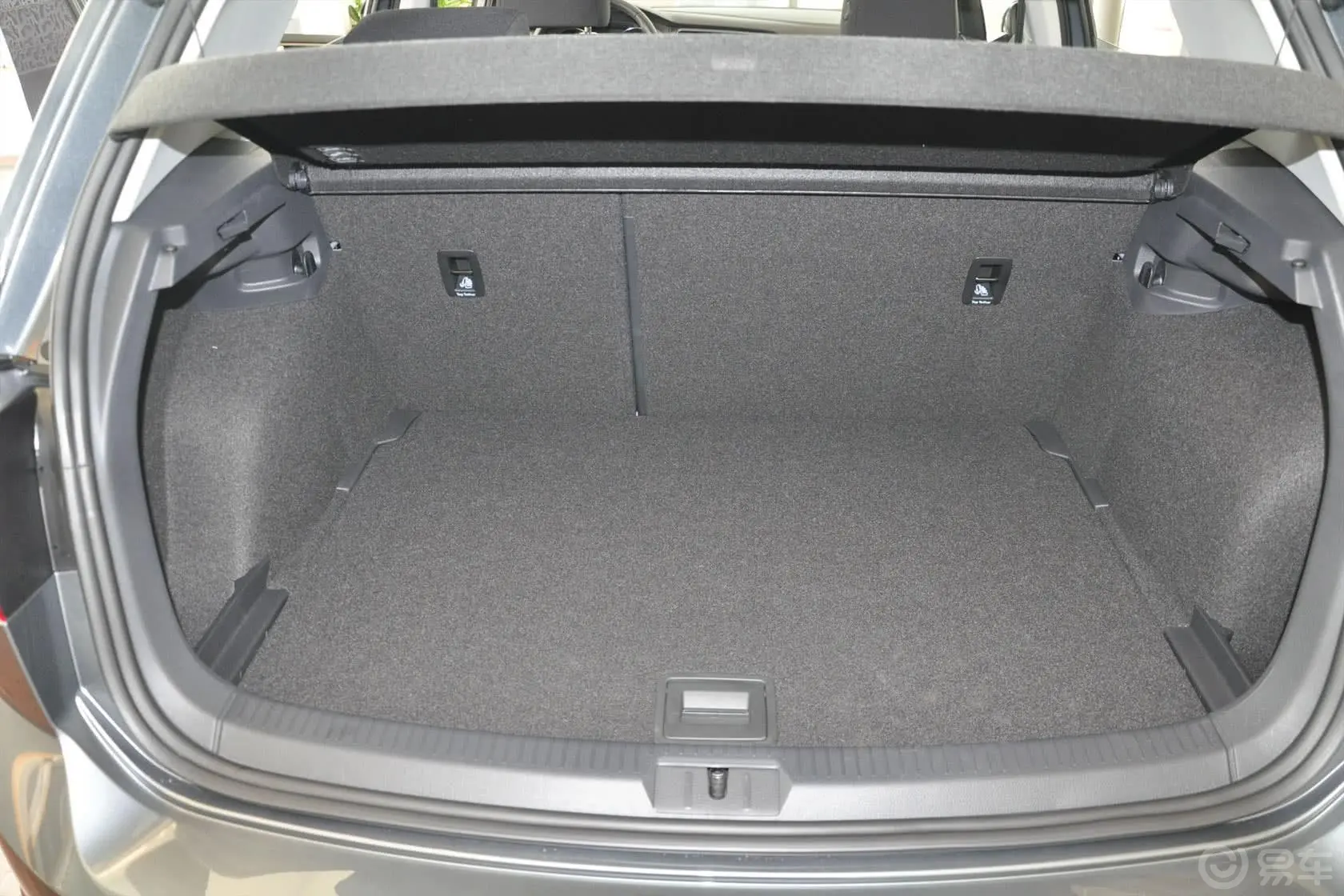 高尔夫1.4TSI 手动舒适型行李箱空间