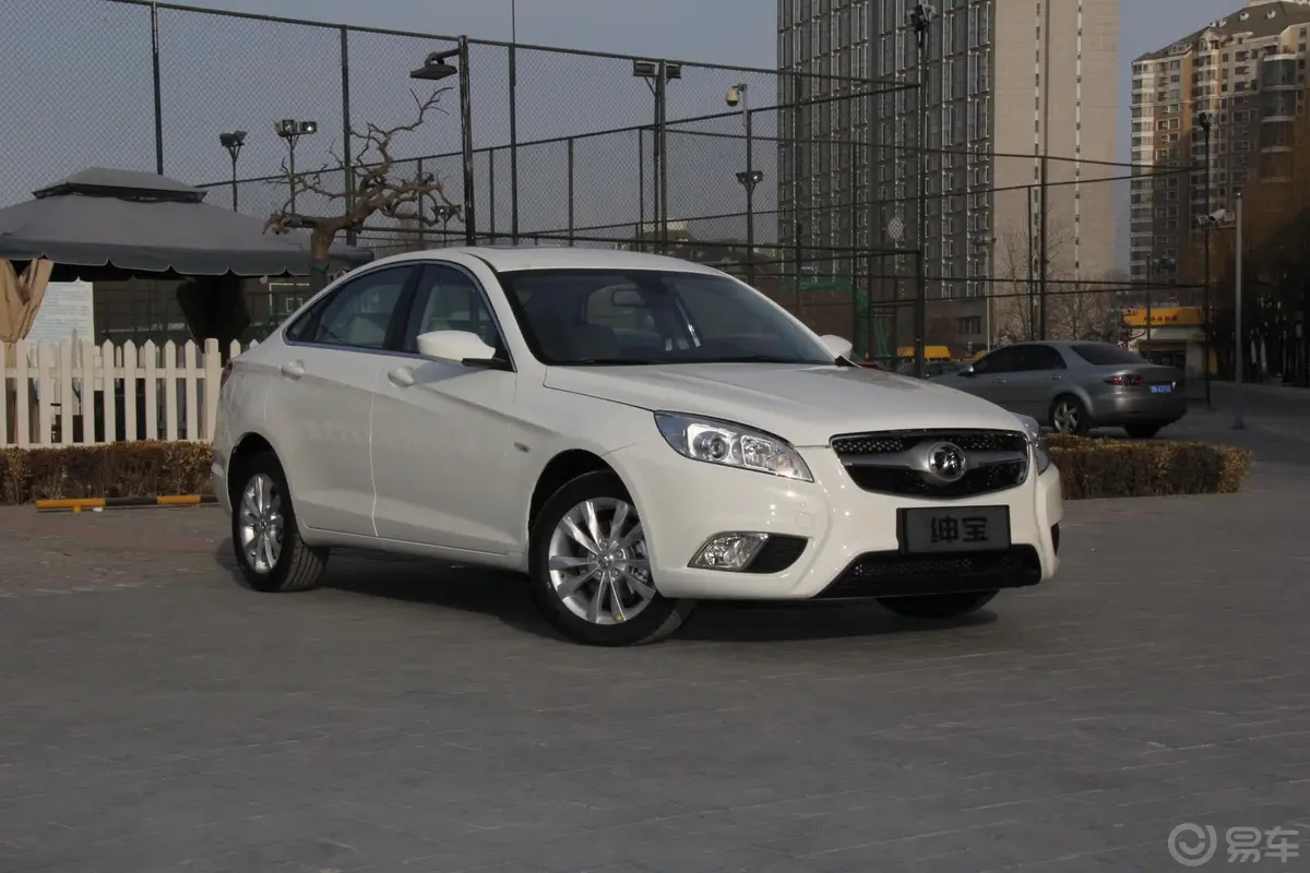 绅宝D501.5L CVT 豪华版外观