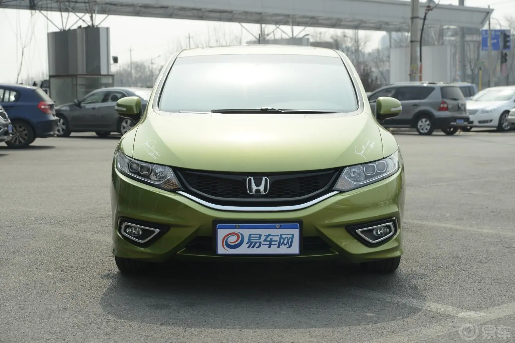 杰德1.8L CVT 豪华型（六座）正前水平