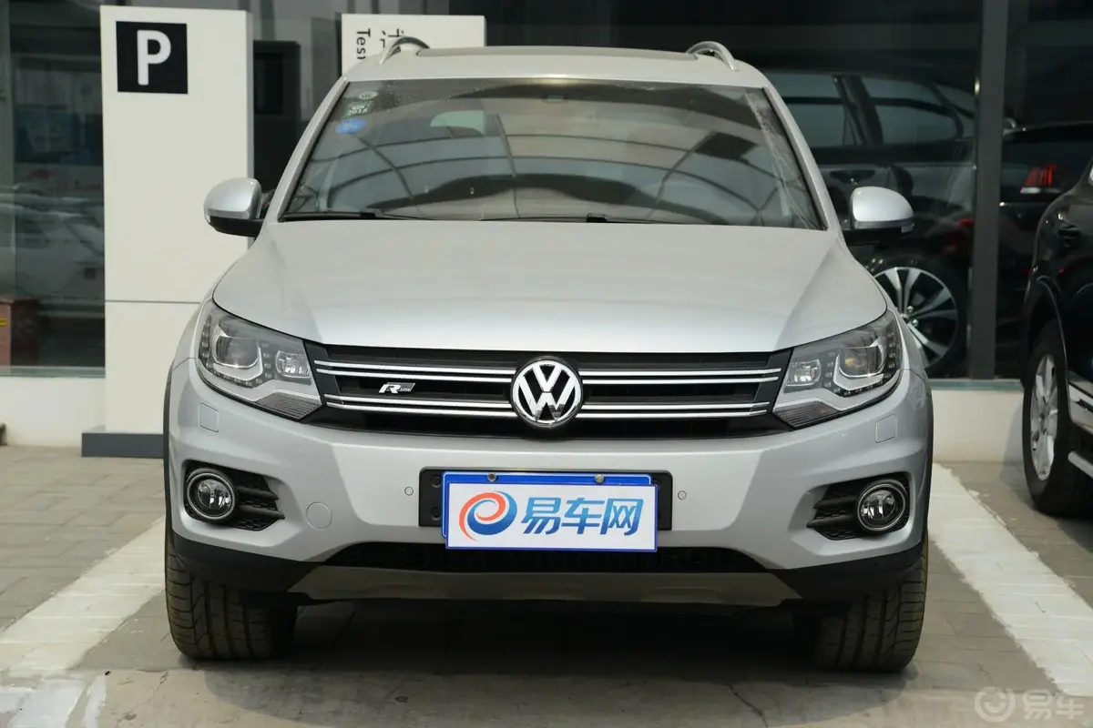 Tiguan2.0 TSI R Line正前水平