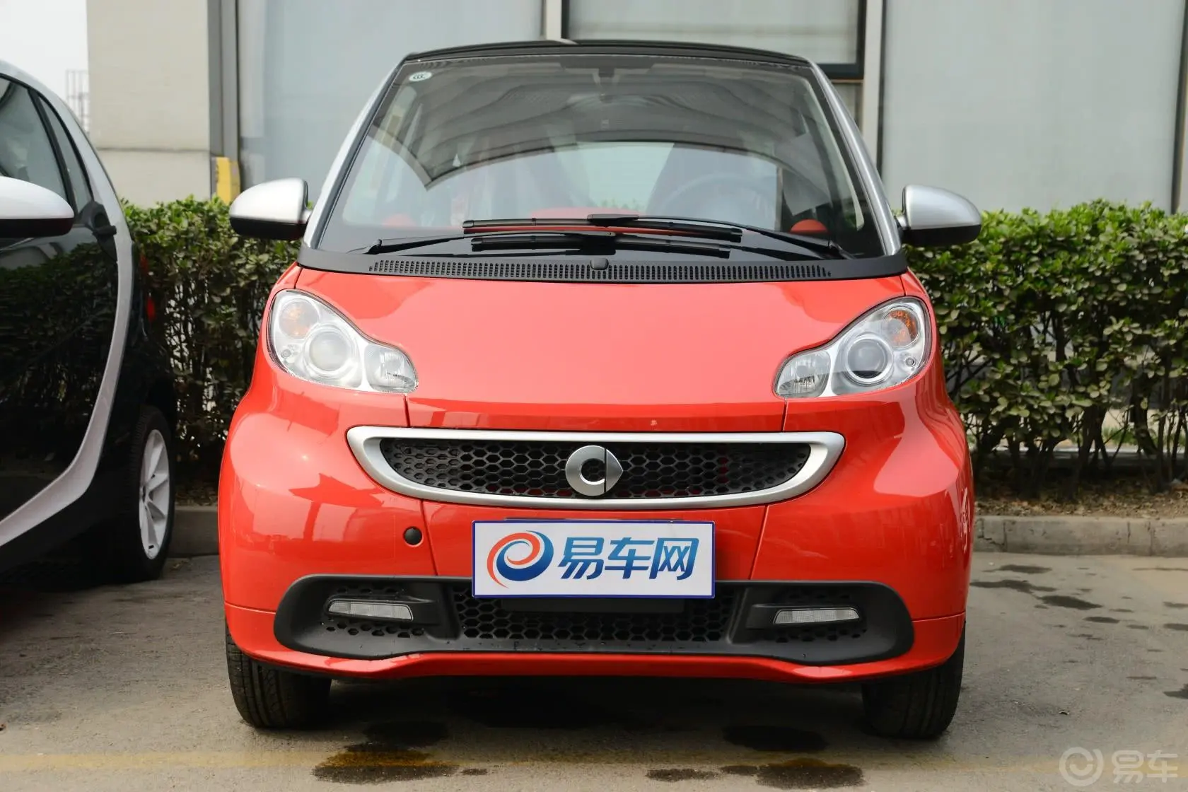 smart fortwo1.0T 硬顶激情版正前水平