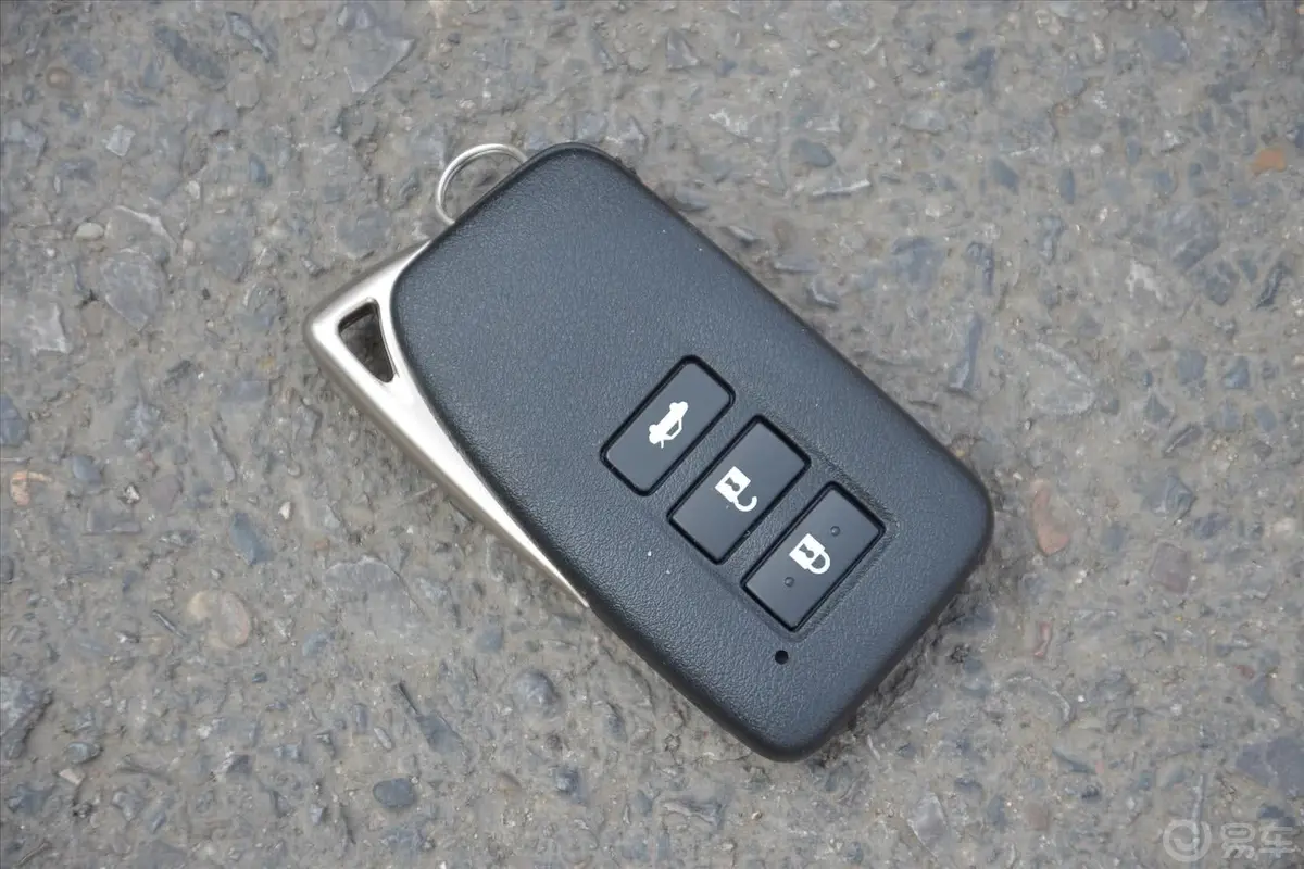 雷克萨斯GS300h 领先版钥匙