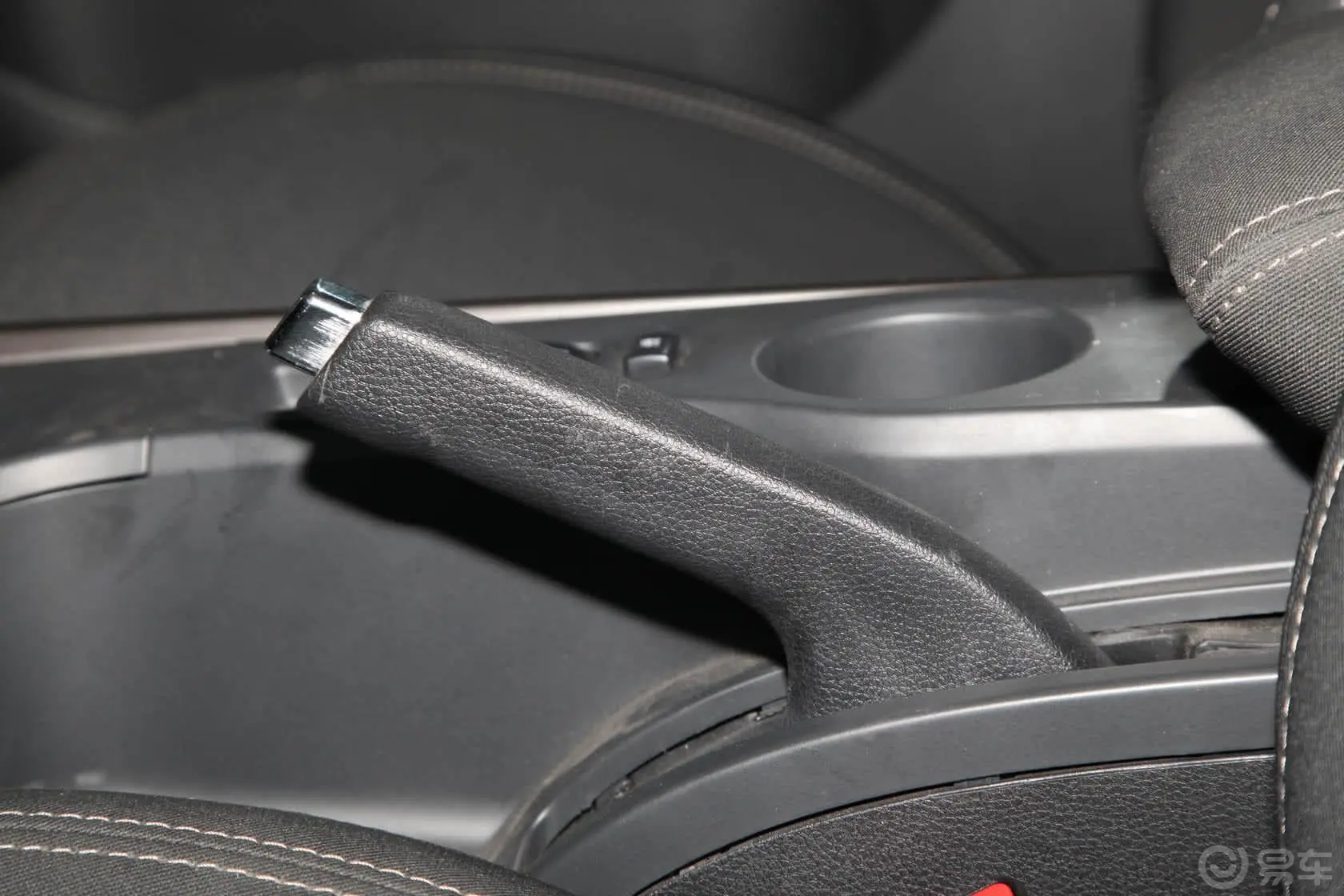海马S51.6L 手动 智骋型驻车制动（手刹，电子，脚刹）