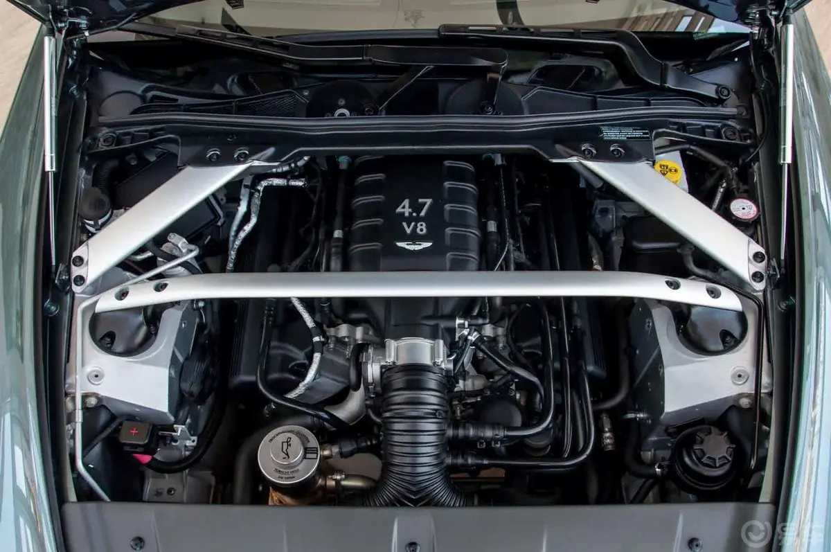 V8 Vantage4.7L Coupe发动机