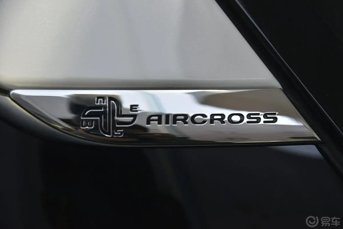 雪铁龙C4 AIRCROSS(进口)2.0L 自动 两驱 舒适版外观