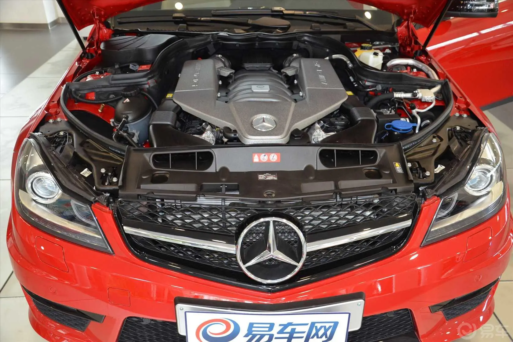 奔驰C级 AMGC 63 AMG Coupe Edition 507发动机