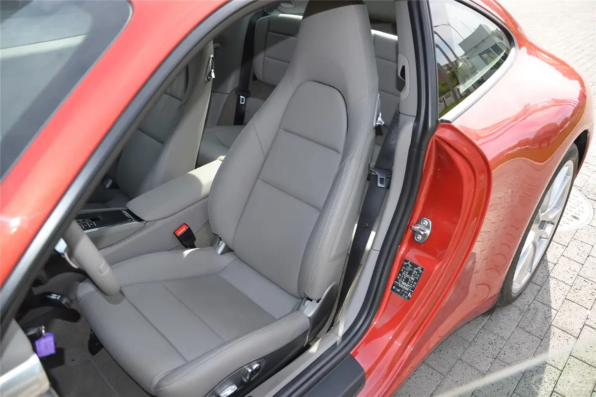 保时捷911Carrera 3.4L驾驶员座椅