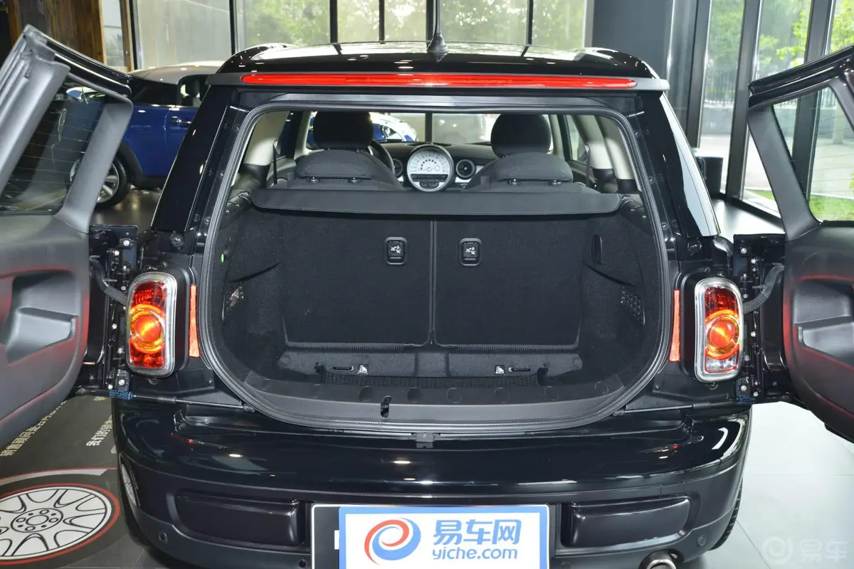 MINI CLUBMANCOOPER Fun行李箱空间