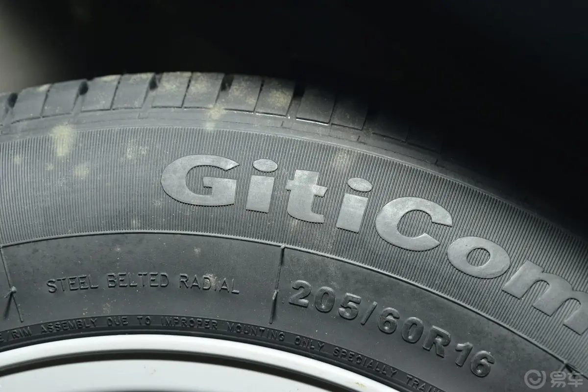 比亚迪G61.5TI 手动 尊贵型备胎规格