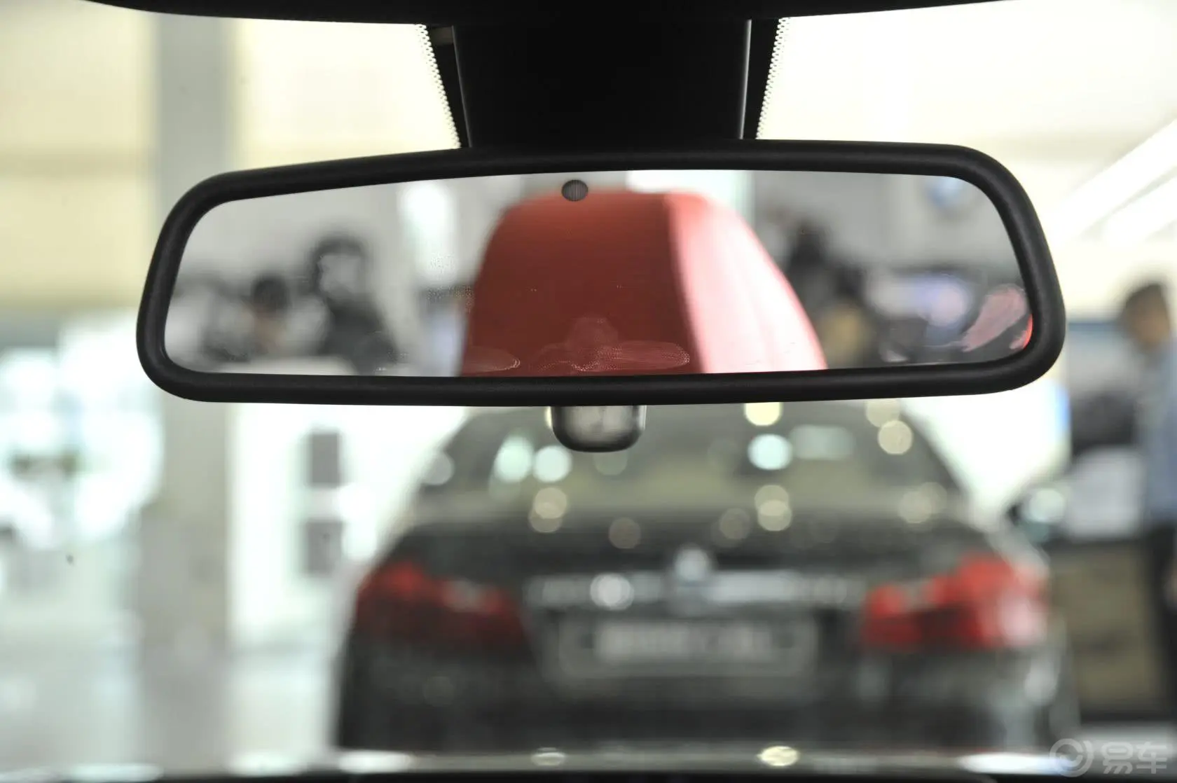 宝马4系敞篷轿跑车 428i xDrive 设计套装型内后视镜