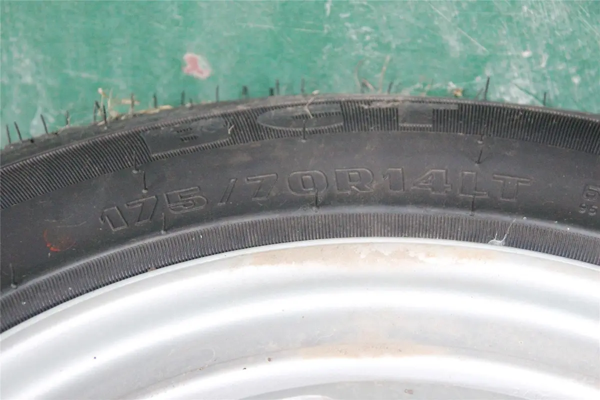 威旺3061.3L 手动 基本型备胎规格