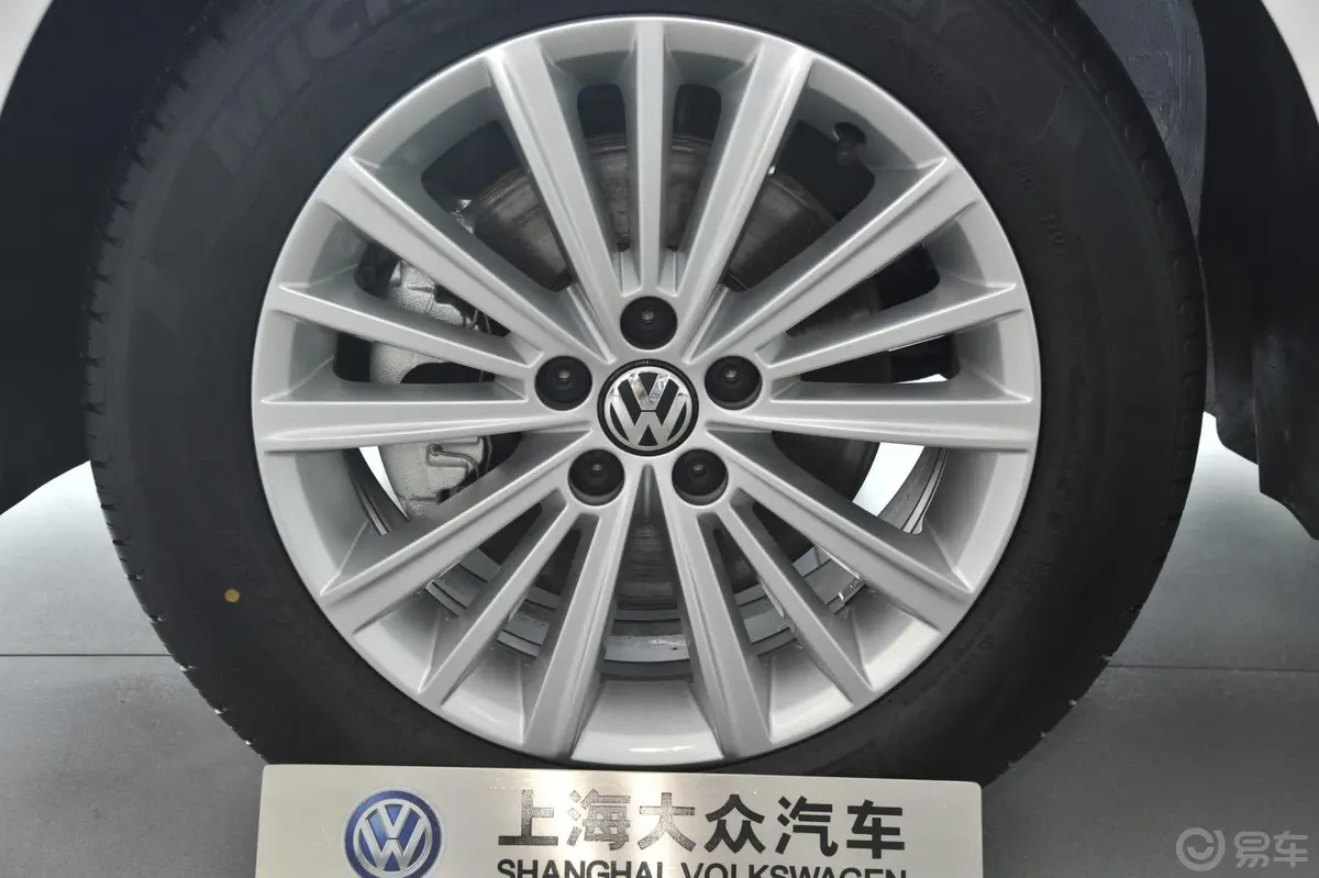 朗行1.4TSI DSG 舒适版轮圈