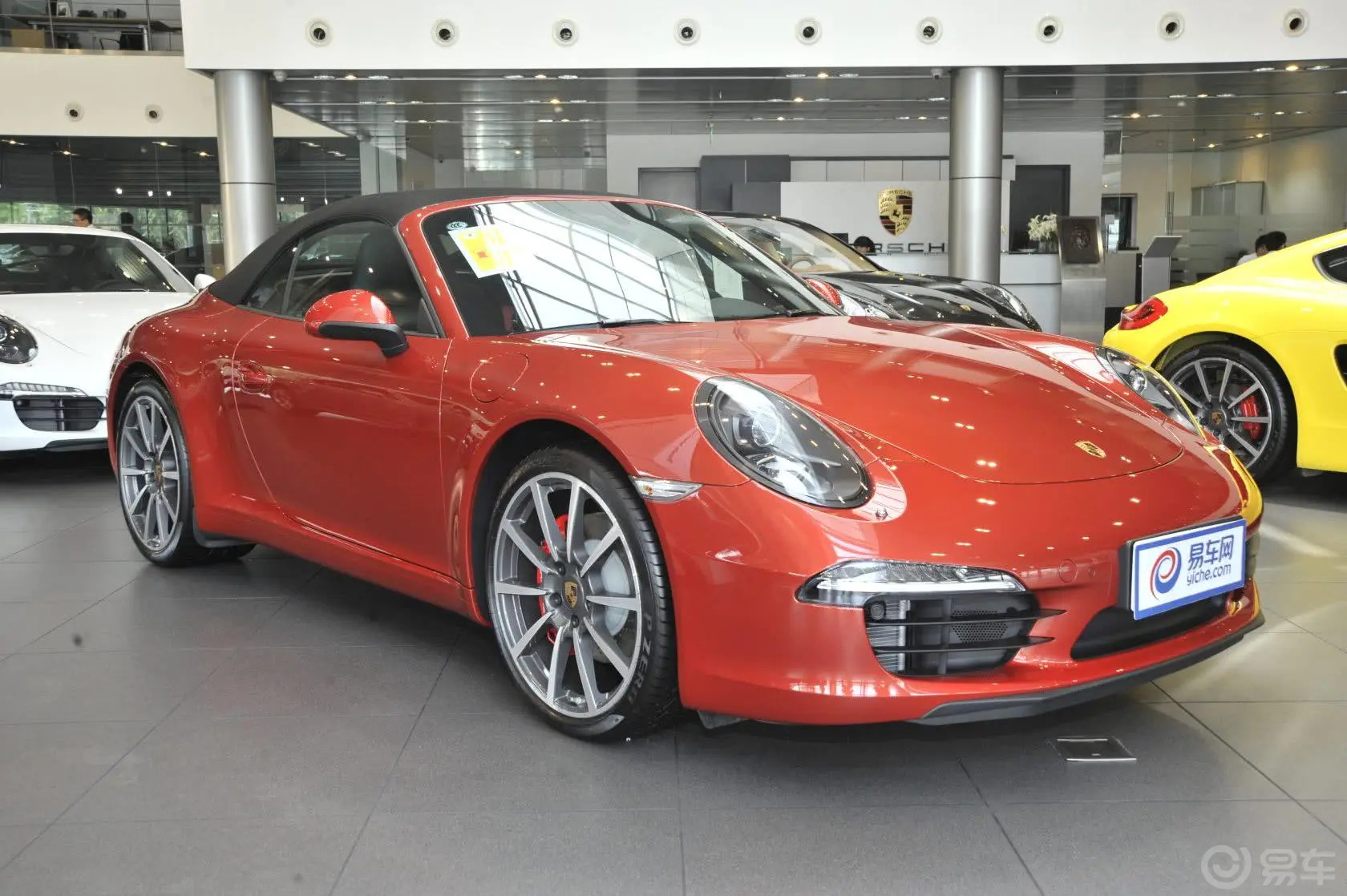 保时捷911Carrera S Cabriolet 3.8L外观