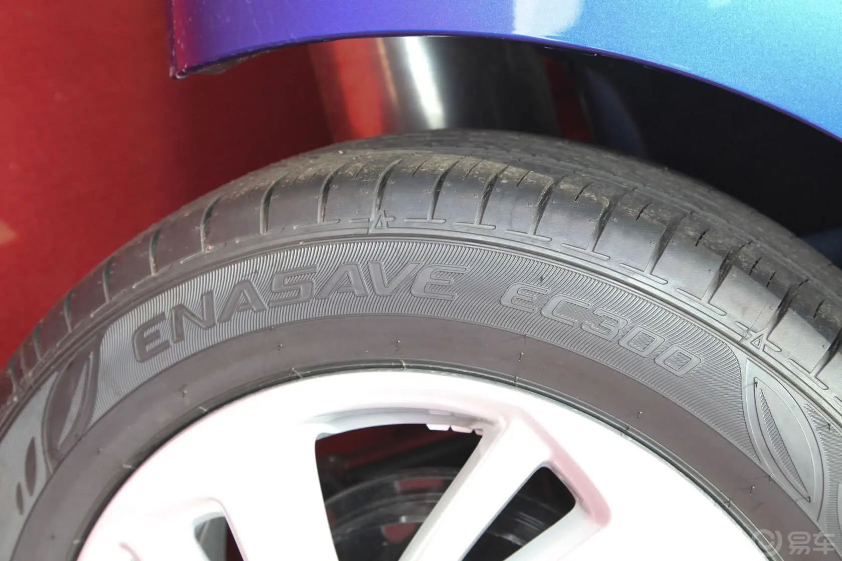 飞度1.5L EXLI CVT 领先版外观