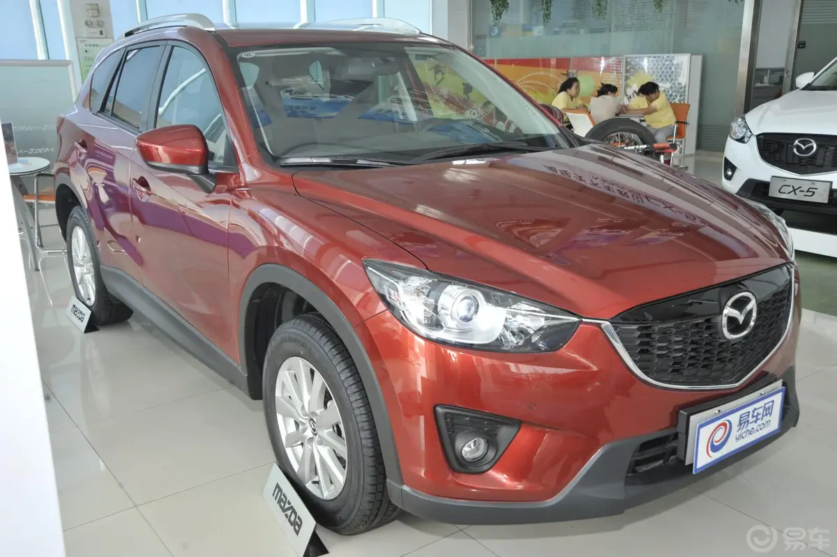 马自达CX-52.0L 自动 四驱 精英型外观