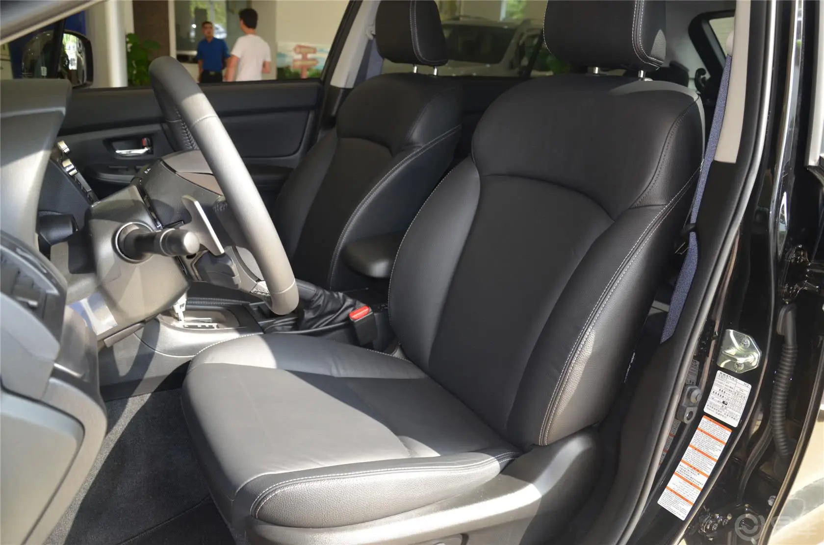 斯巴鲁XV2.0i 豪华版驾驶员座椅