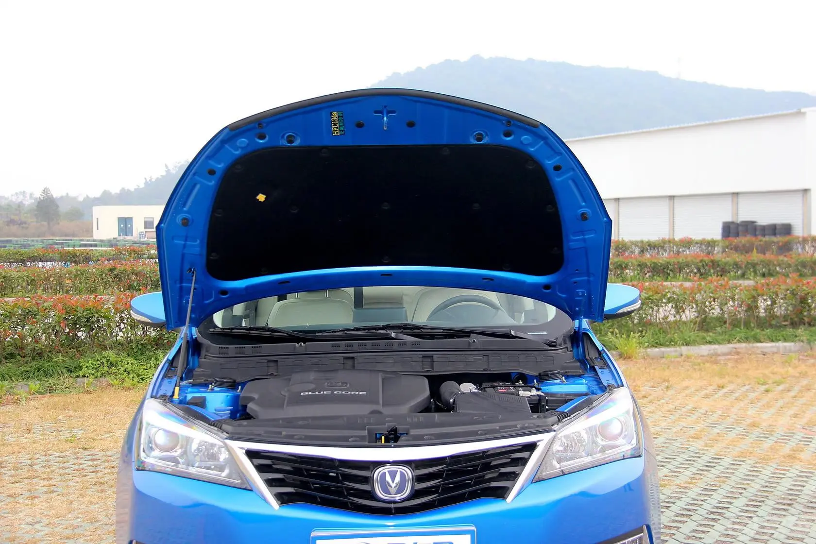 悦翔V71.6L 自动 乐趣型 国4内饰