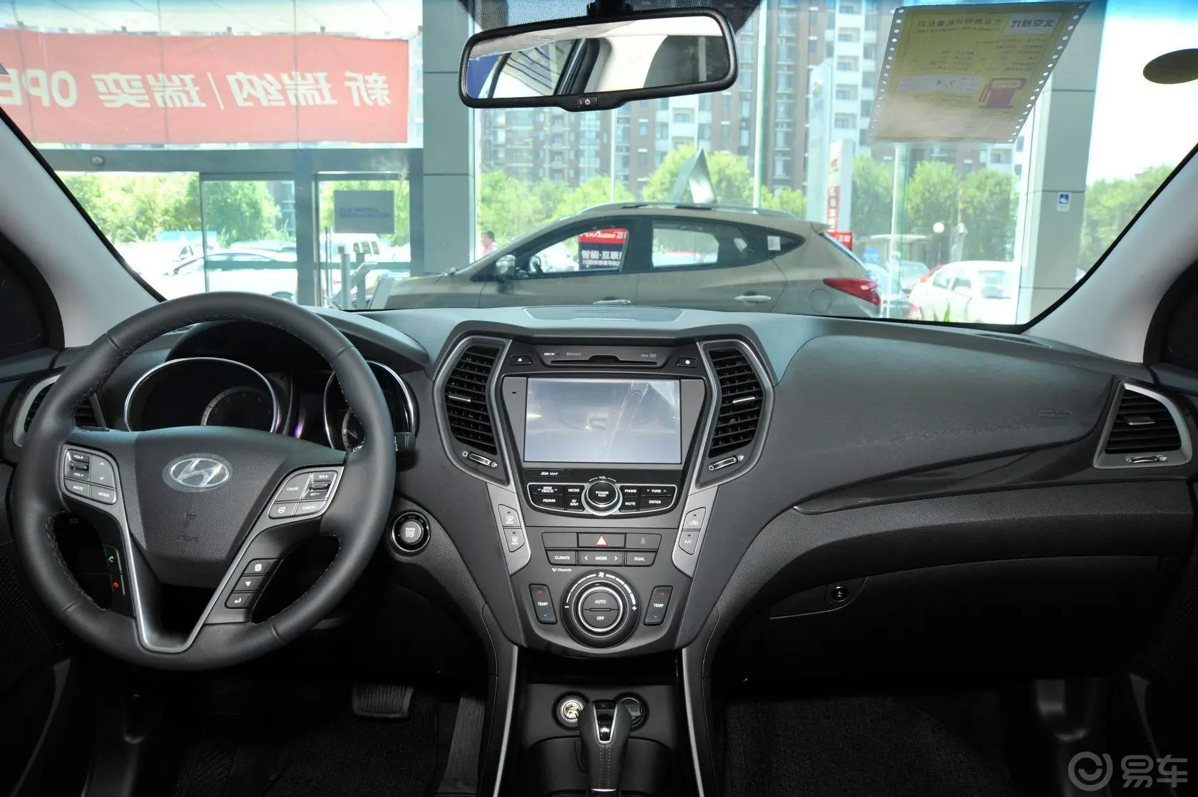 胜达改款 2.4L GLS 四驱 自动 智能型中控台驾驶员方向