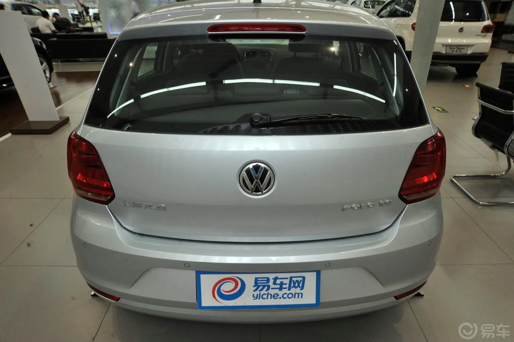 Polo1.6L 自动 舒适版正后水平